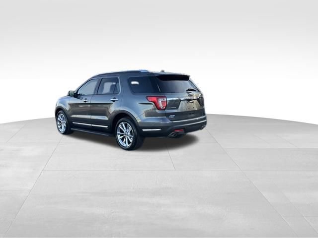 Certified 2019 Ford Explorer Limited w/ Ford Safe & Smart Package image 3