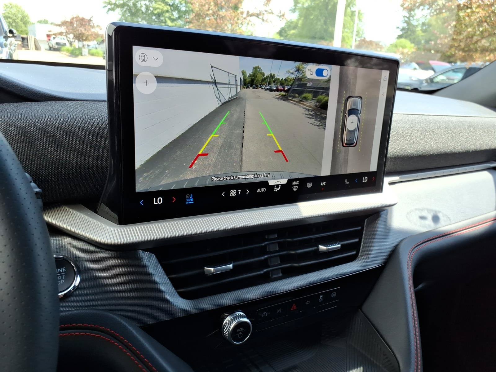 Certified 2025 Ford Explorer ST AWD/4WD image 25