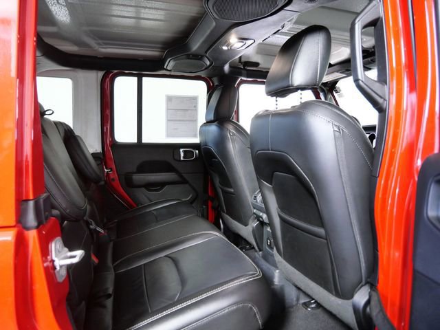 Used 2021 Jeep Wrangler Unlimited Sahara w/ Cold Weather Group AWD/4WD image 13