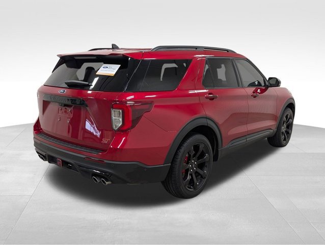Certified 2024 Ford Explorer ST w/ Equipment Group 401A AWD/4WD image 3