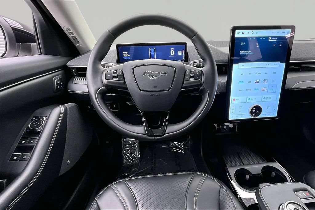 Certified 2023 Ford Mustang Mach-E Premium AWD/4WD image 5