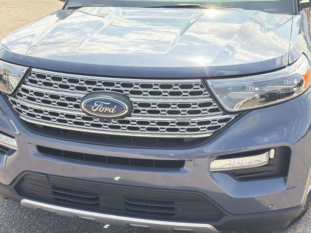 Certified 2021 Ford Explorer Limited w/ Equipment Group 301A AWD/4WD image 11