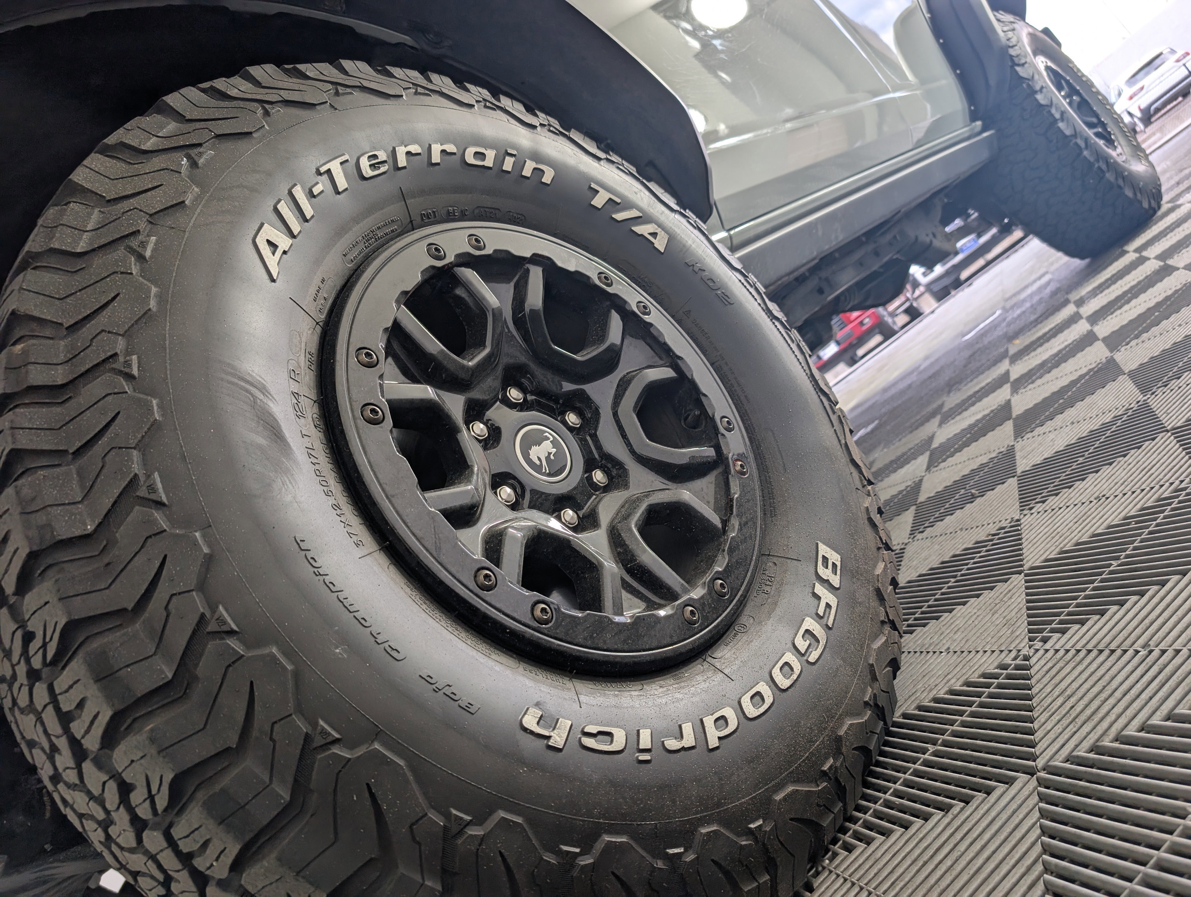 Certified 2021 Ford Bronco First Edition image 30