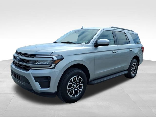 Certified 2024 Ford Expedition XLT AWD/4WD image 2