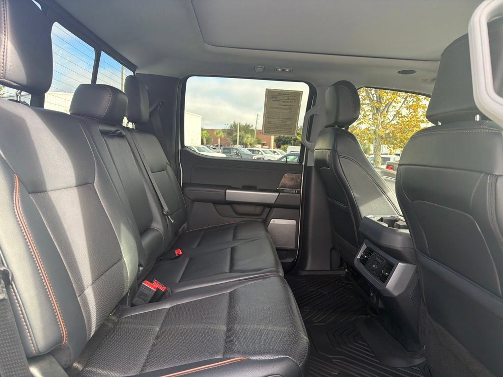 Certified 2025 Ford F250 Lariat w/ Lariat Ultimate Package AWD/4WD image 12