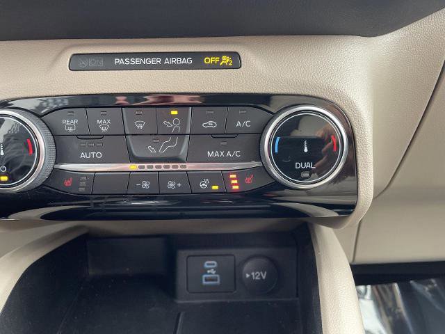Certified 2022 Ford Escape SEL AWD/4WD image 27