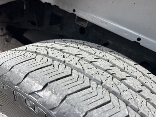 Certified 2023 Ford F150 Platinum w/ Equipment Group 701A High image 28