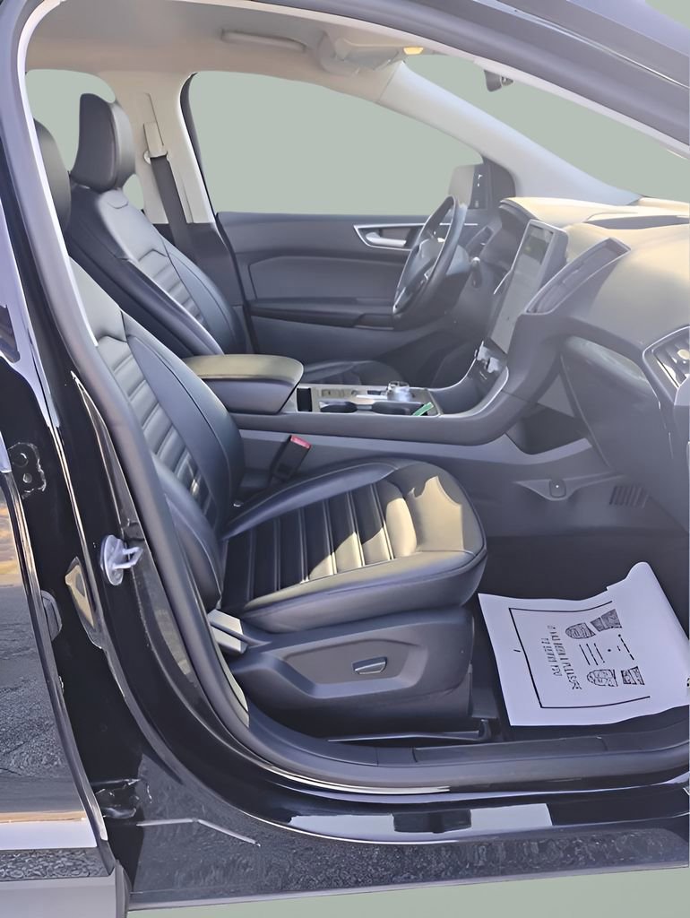 Certified 2024 Ford Edge SEL image 11