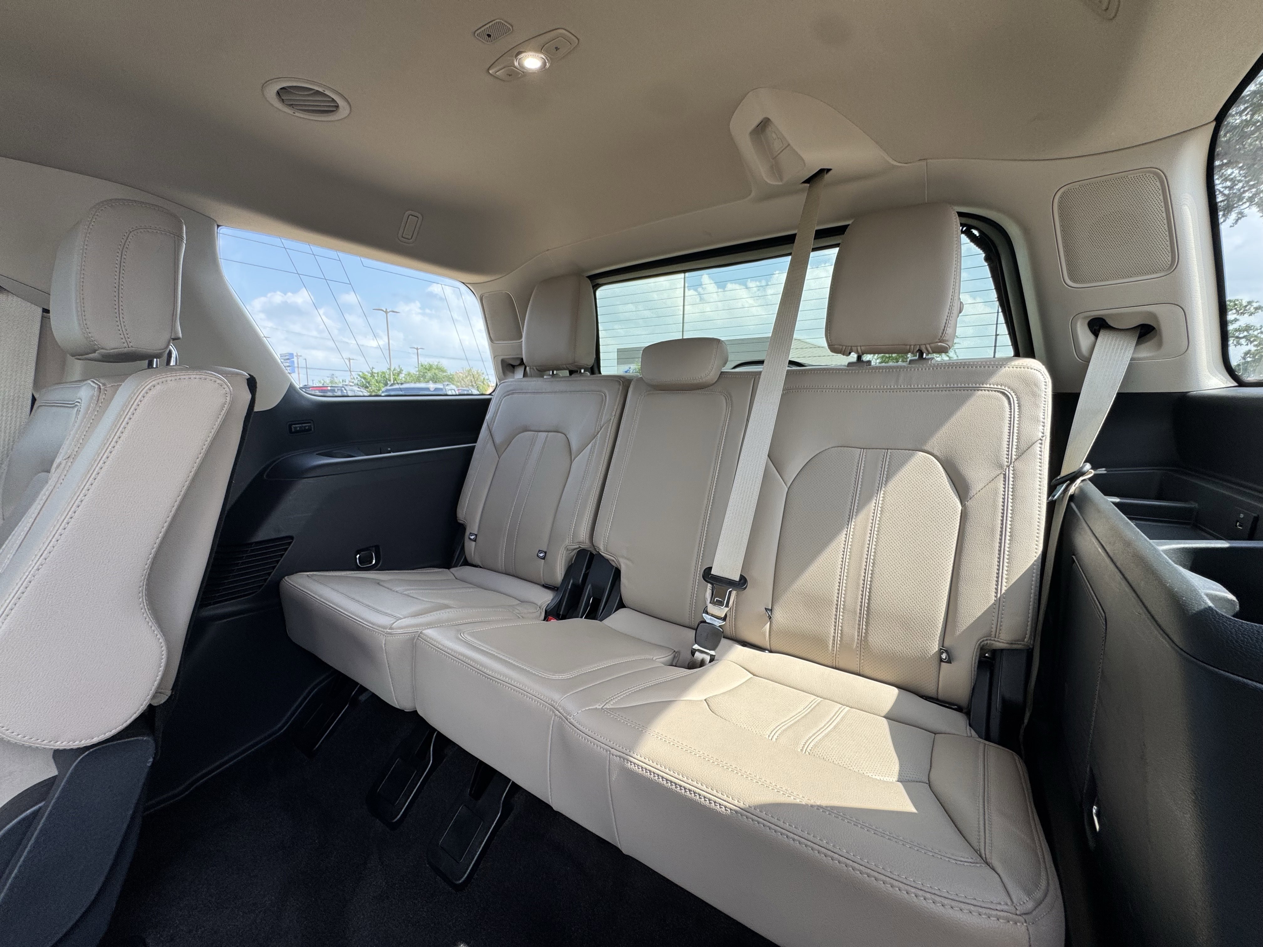 Certified 2023 Ford Expedition Limited RWD image 27