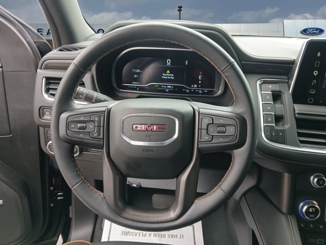 Used 2023 GMC Yukon AT4 w/ AT4 Premium Plus Package AWD/4WD image 12