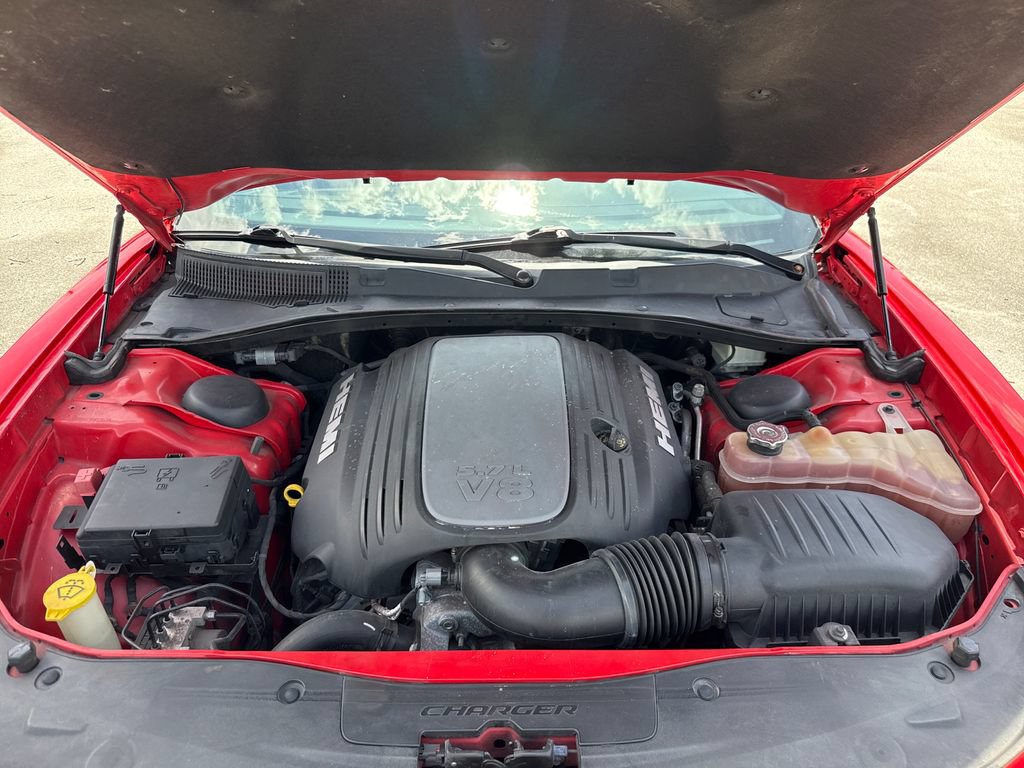 Used 2017 Dodge Charger R/T w/ Blacktop Package RWD image 27