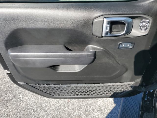 Used 2023 Jeep Gladiator Willys image 17