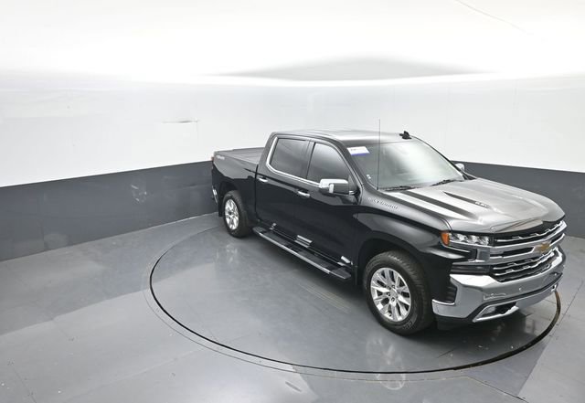 Used 2021 Chevrolet Silverado 1500 LTZ w/ Technology Package AWD/4WD image 25