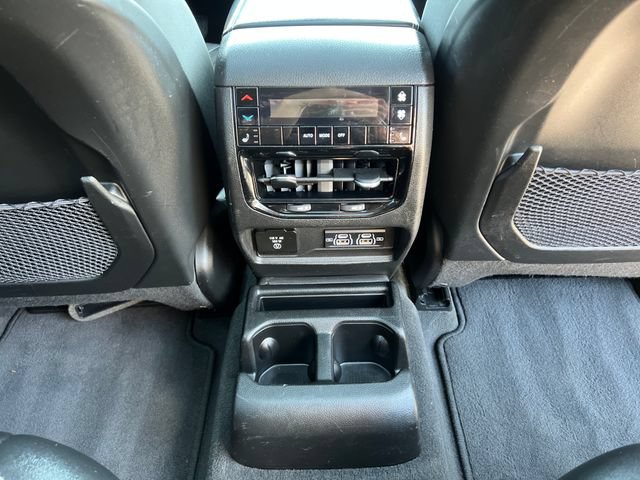Used 2021 Jeep Grand Cherokee L Limited w/ MOPAR Finishing Package AWD/4WD image 36