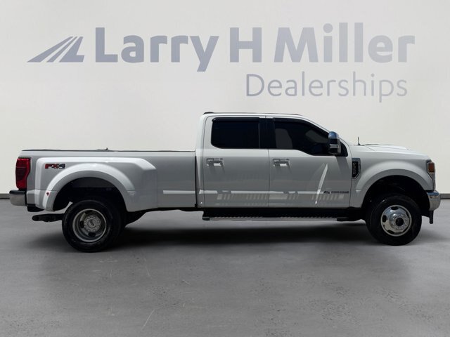 Certified 2020 Ford F350 XLT w/ XLT Premium Package AWD/4WD image 6