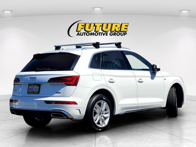 Used 2022 Audi Q5 2.0T Premium w/ Convenience Package AWD/4WD image 4
