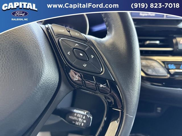 Used 2021 Toyota C-HR XLE image 24