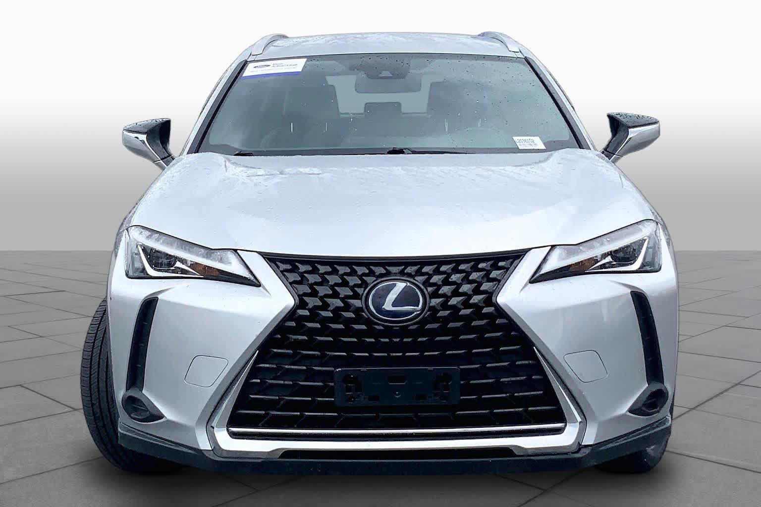 Used 2020 Lexus UX 250h w/ Accessory Package 2 AWD/4WD image 4