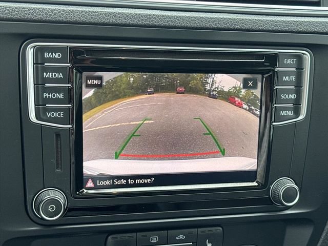 Used 2017 Volkswagen Jetta SE FWD image 26