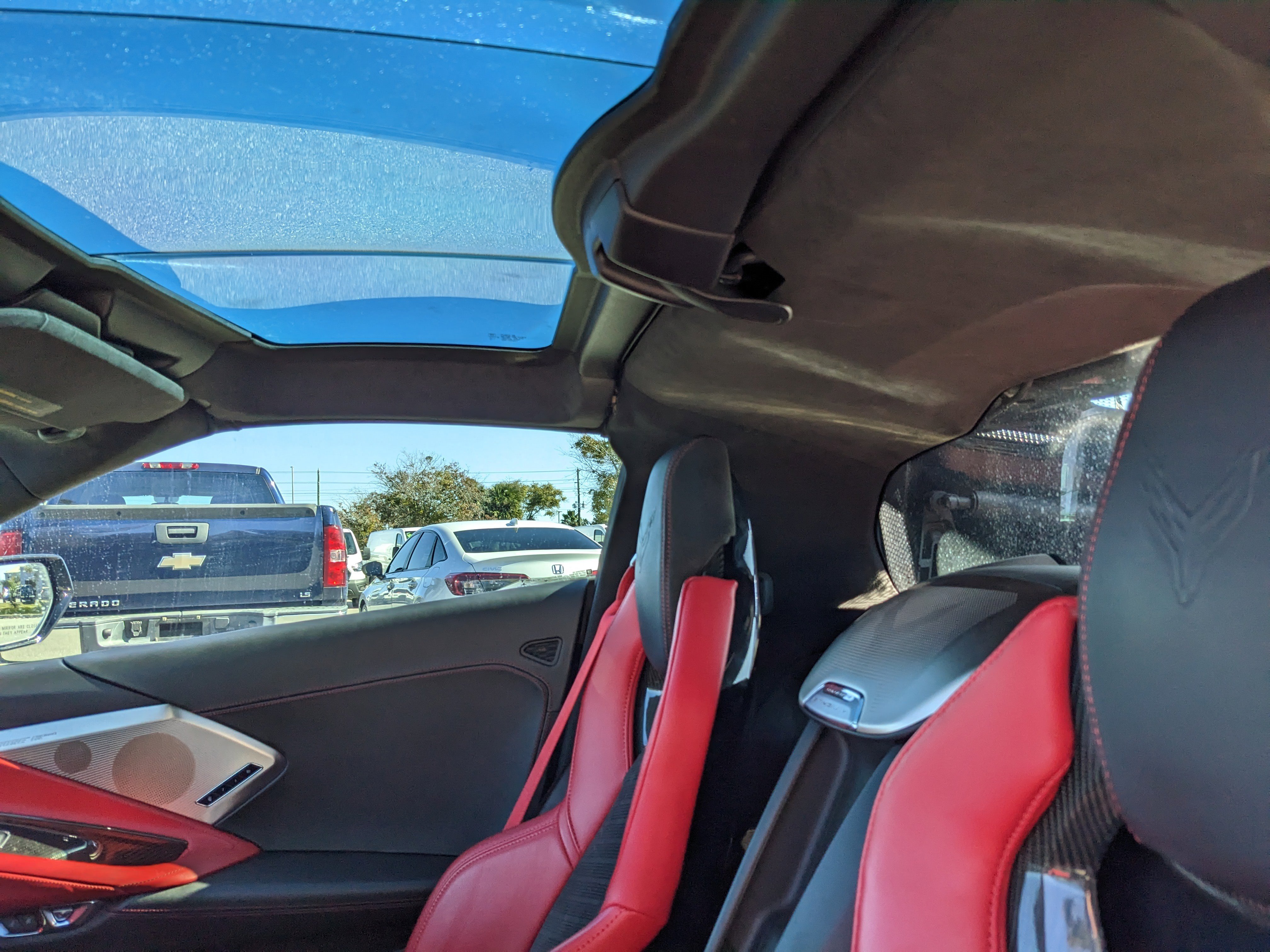 Used 2020 Chevrolet Corvette Stingray Premium Cpe w/ 3LT Preferred Equipment Group image 18