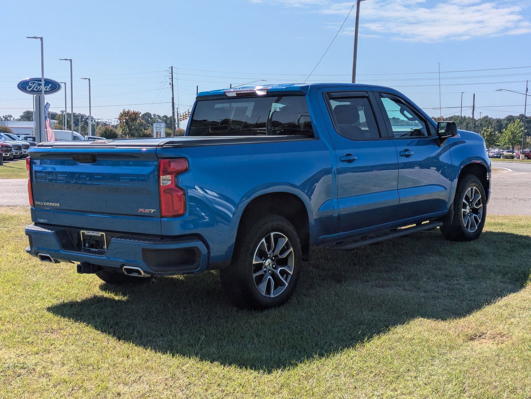 Used 2024 Chevrolet Silverado 1500 RST w/ Z71 Off-Road Package image 4