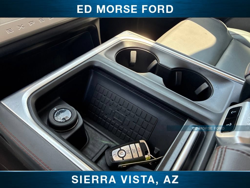 Certified 2025 Ford Expedition Active AWD/4WD image 37