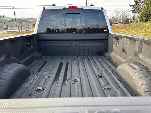 Certified 2024 Ford F350 Lariat w/ Lariat Ultimate Package image 18