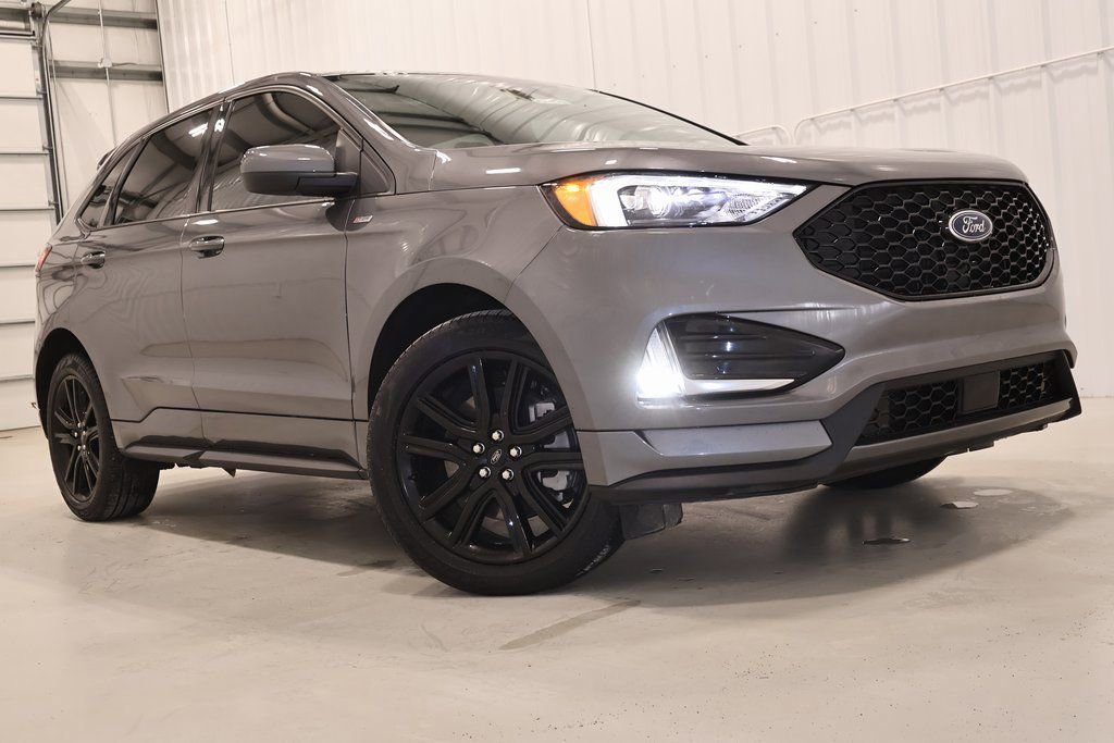 Certified 2023 Ford Edge ST-Line image 11