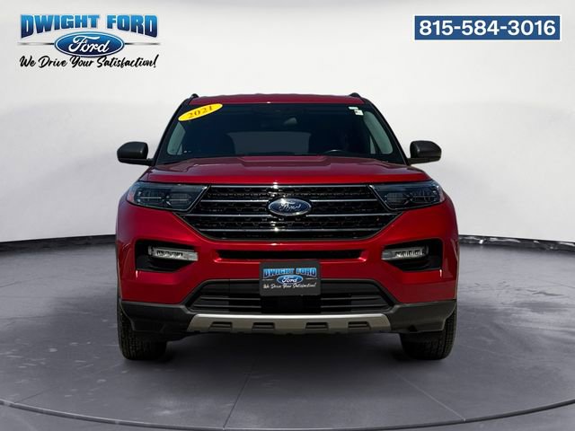Certified 2021 Ford Explorer XLT w/ Equipment Group 202A AWD/4WD image 8