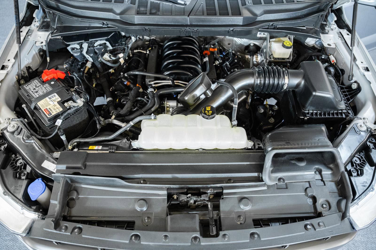 Certified 2023 Ford F150 Lariat w/ Equipment Group 502A High image 23