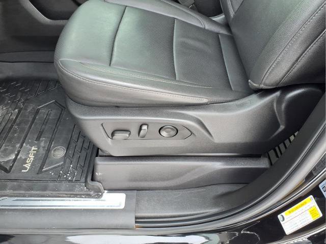 Used 2024 Chevrolet Silverado 3500 LTZ w/ LTZ Convenience Package image 21