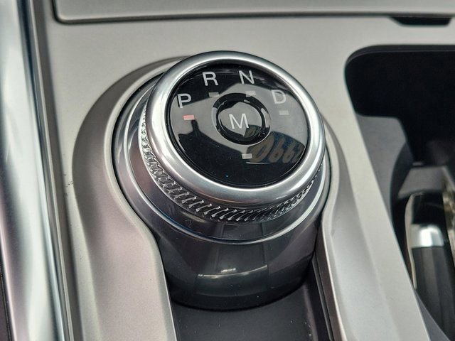 Certified 2021 Ford Explorer Platinum w/ Equipment Group 601A image 30