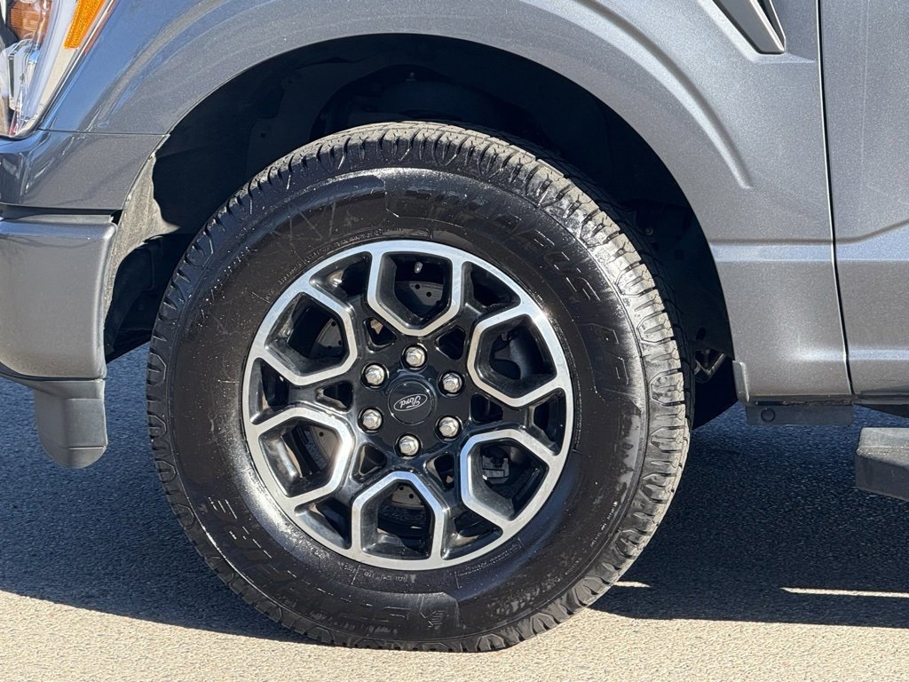 Certified 2022 Ford F150 XLT w/ Equipment Group 302A High image 11