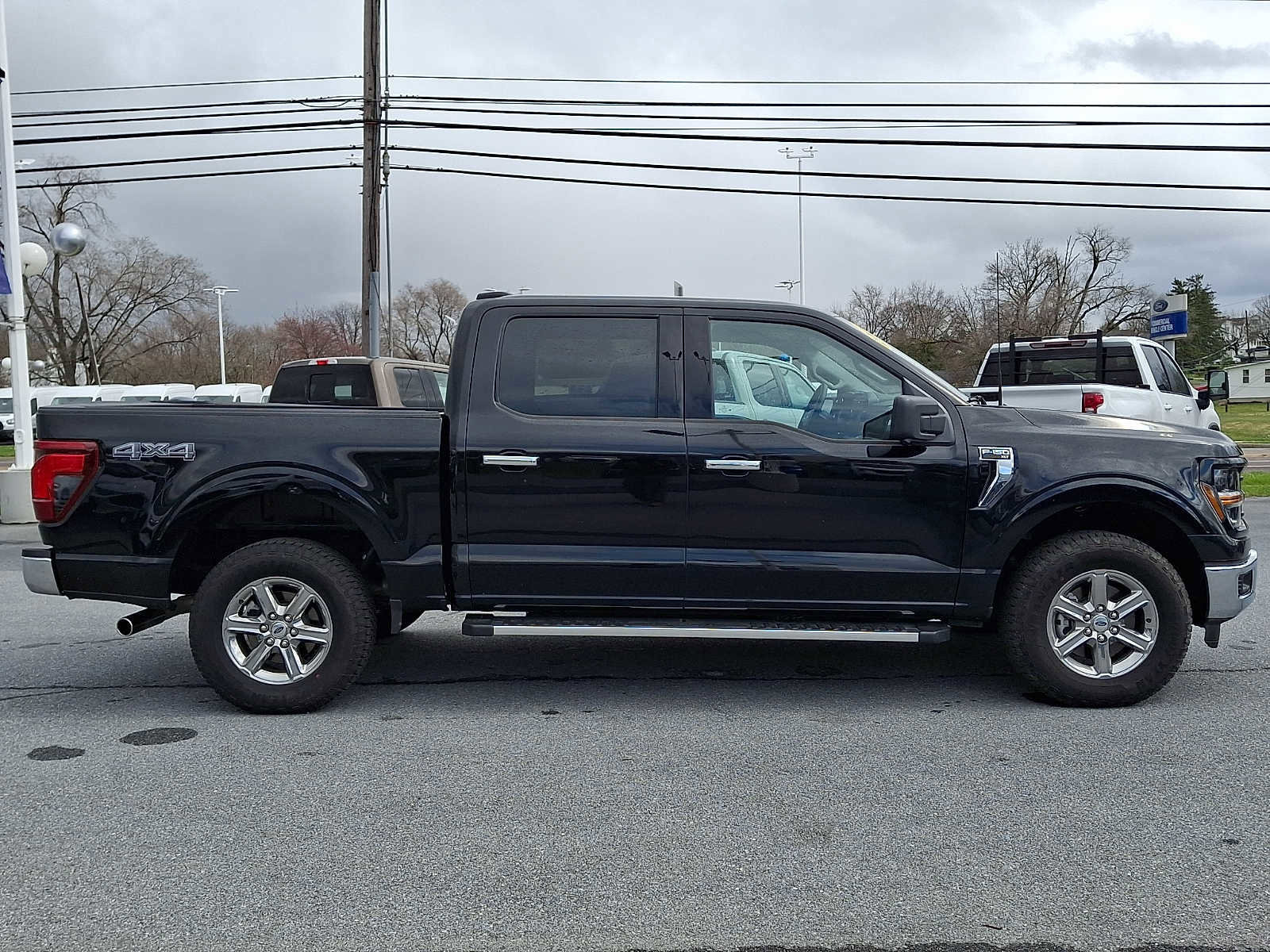 Certified 2024 Ford F150 XLT w/ Mobile Office Package image 5