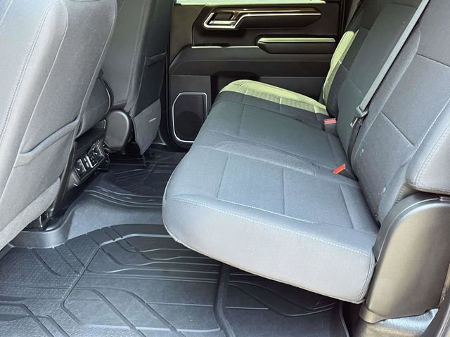 Used 2025 Chevrolet Silverado 3500 LT w/ Convenience Package AWD/4WD image 11