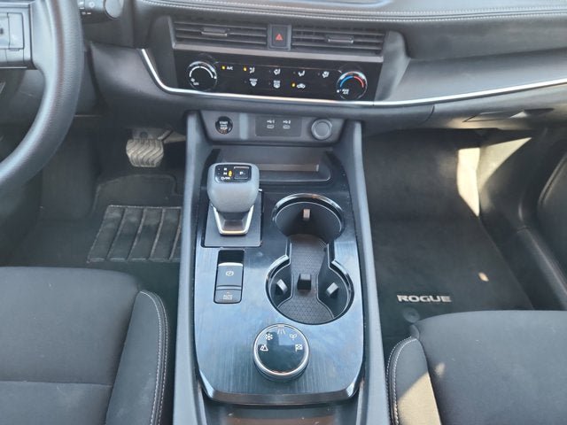 Used 2024 Nissan Rogue S AWD/4WD image 11