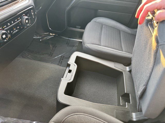 Used 2025 Chevrolet Silverado 1500 LT image 21