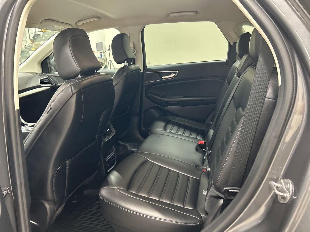 Certified 2024 Ford Edge SEL w/ Convenience Package image 25
