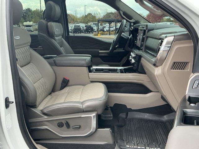 Certified 2026 Ford F450 Platinum w/ Platinum Plus Package AWD/4WD image 30