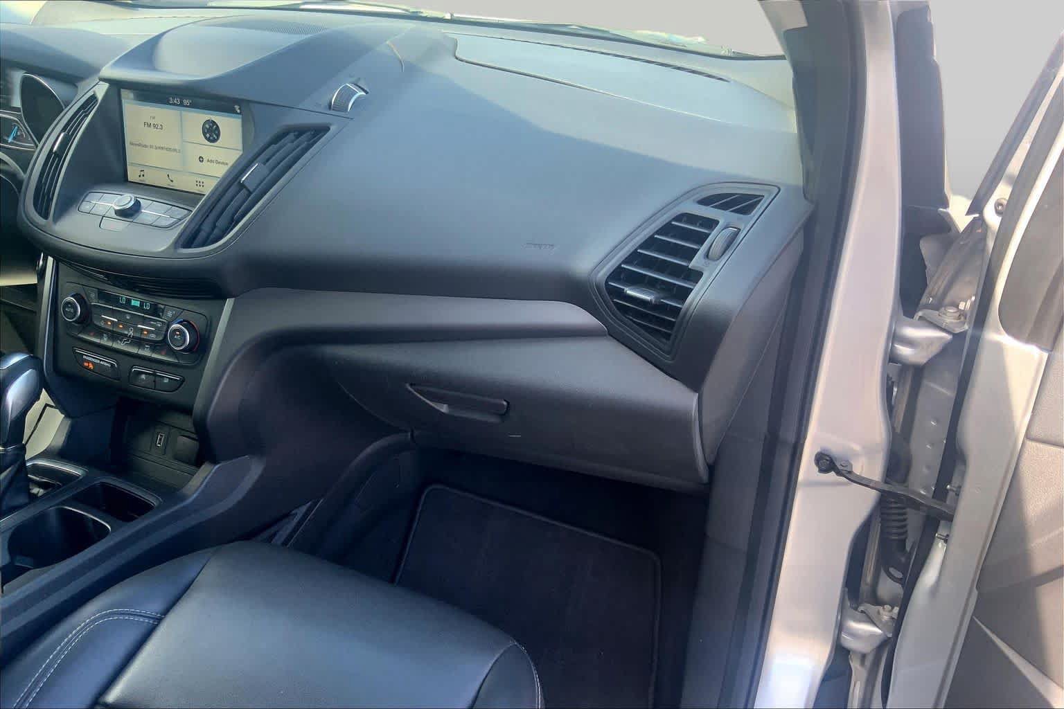 Certified 2019 Ford Escape SEL FWD image 19
