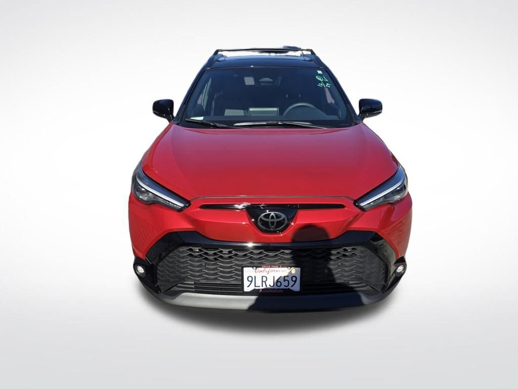 Used 2024 Toyota Corolla Cross XSE image 3