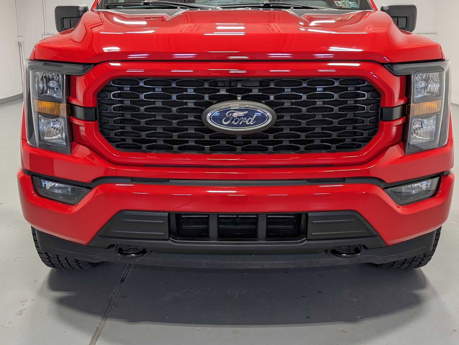 Certified 2023 Ford F150 XL w/ STX Appearance Package image 8