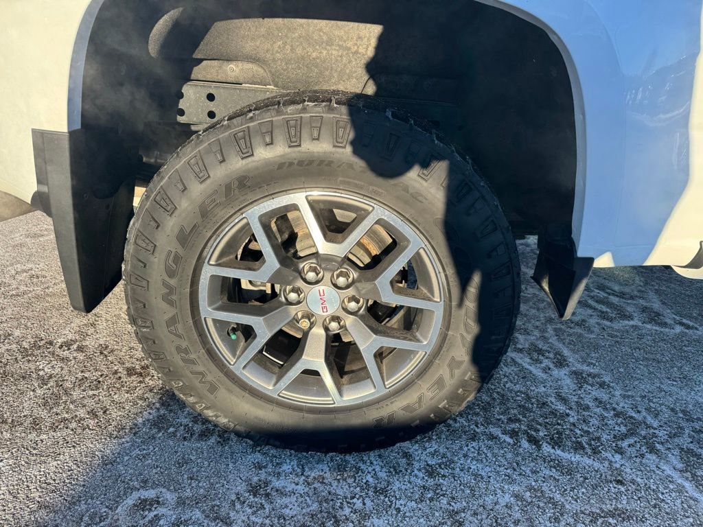 Used 2022 GMC Canyon AT4 w/ Trailering Package image 3