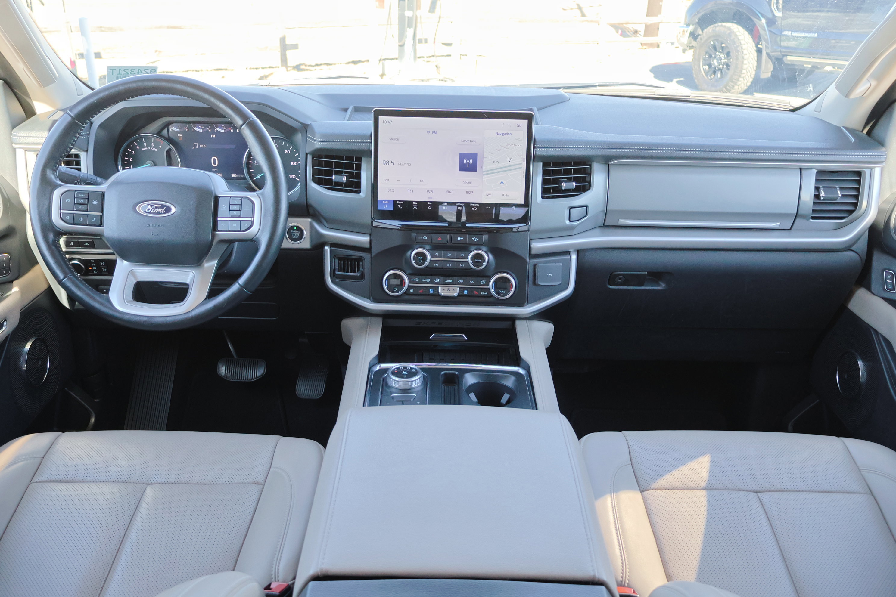 Certified 2024 Ford Expedition Max XLT image 26