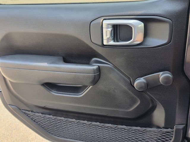 Used 2024 Jeep Wrangler Sport AWD/4WD image 23