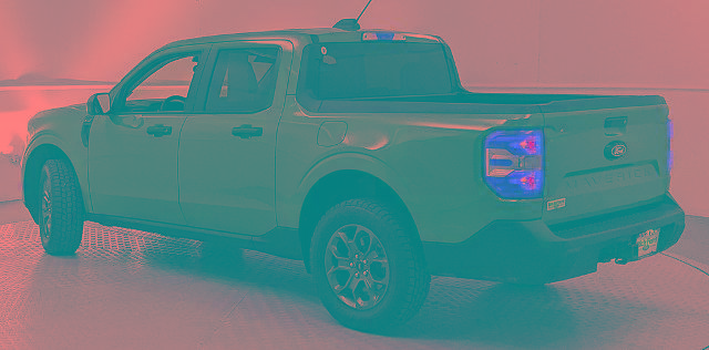 Certified 2025 Ford Maverick XLT w/ Equipment Group 302A AWD/4WD image 3