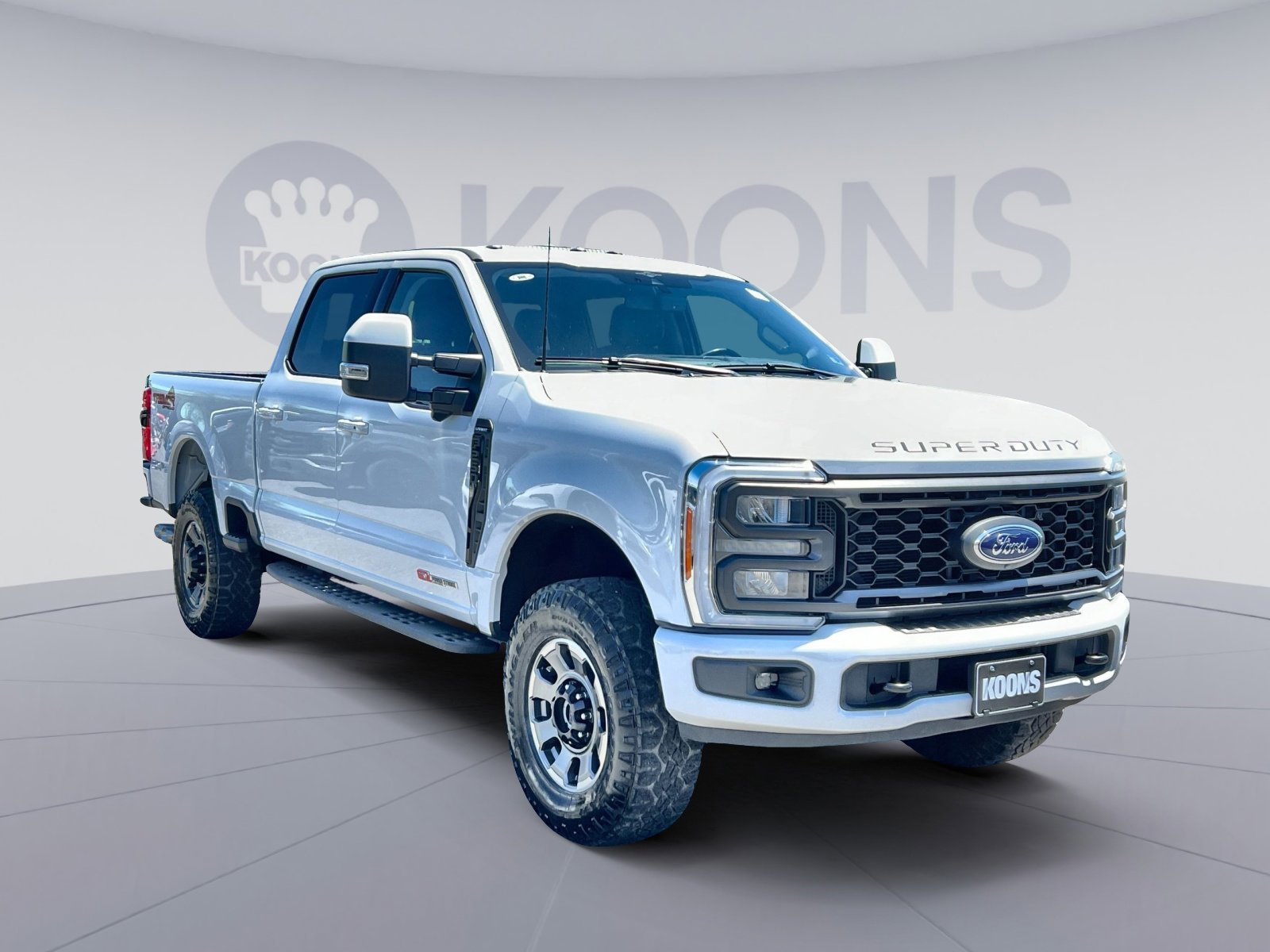 Certified 2023 Ford F250 Lariat w/ Tremor Off-Road Package AWD/4WD image 2