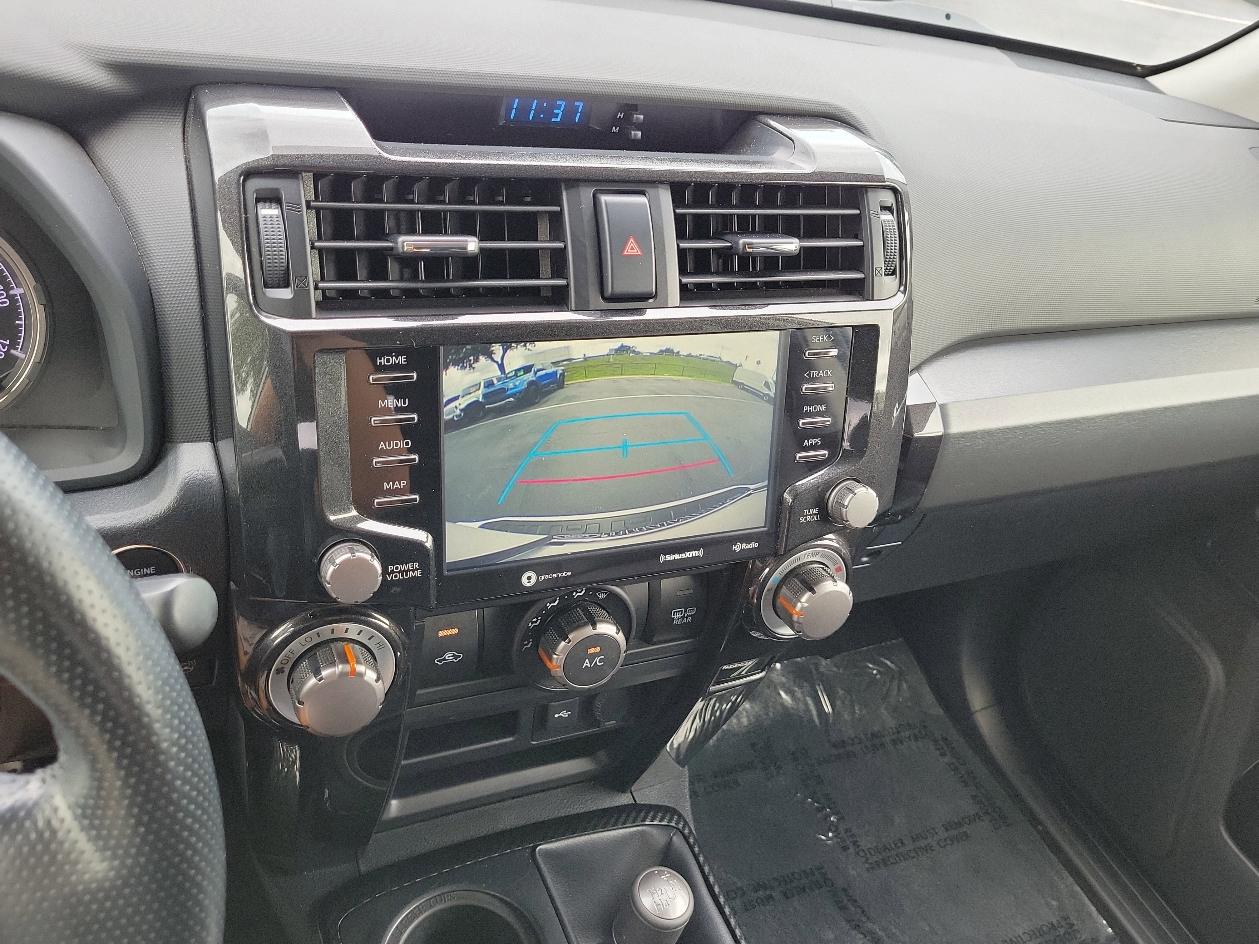 Used 2023 Toyota 4Runner TRD Off-Road Premium w/ Moonroof Package AWD/4WD image 25