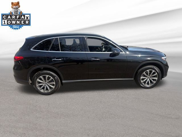Used 2024 Mercedes-Benz GLC 300 4MATIC image 8