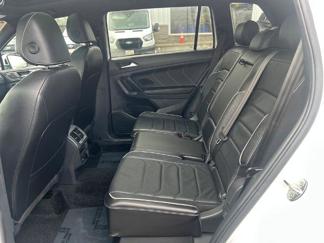 Used 2024 Volkswagen Tiguan SEL R-Line AWD/4WD image 10